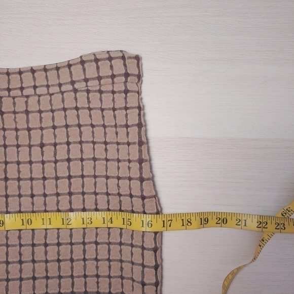 HOLT RENFREW Wool tan/brown retro vintage pencil skirt - Picture 7 of 10